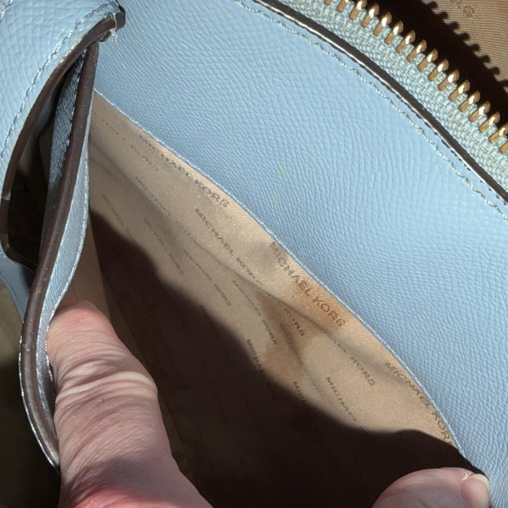 Michael Kors Blue Maddie Tote VGUC - Picture 8 of 8